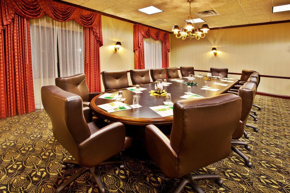 Holiday Inn Lafayette-City Centre By Ihg Exterior photo