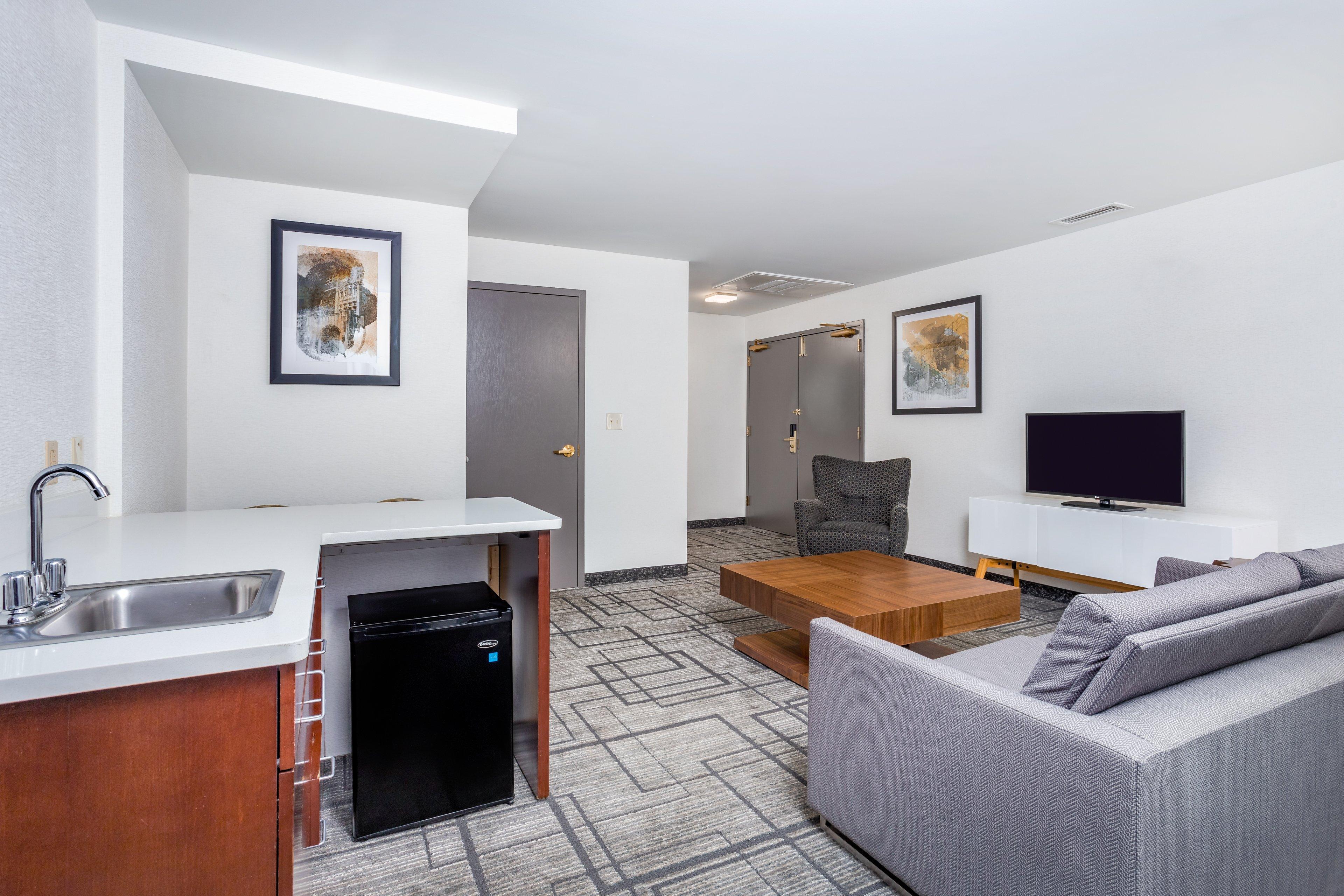 Holiday Inn Lafayette-City Centre By Ihg Exterior photo