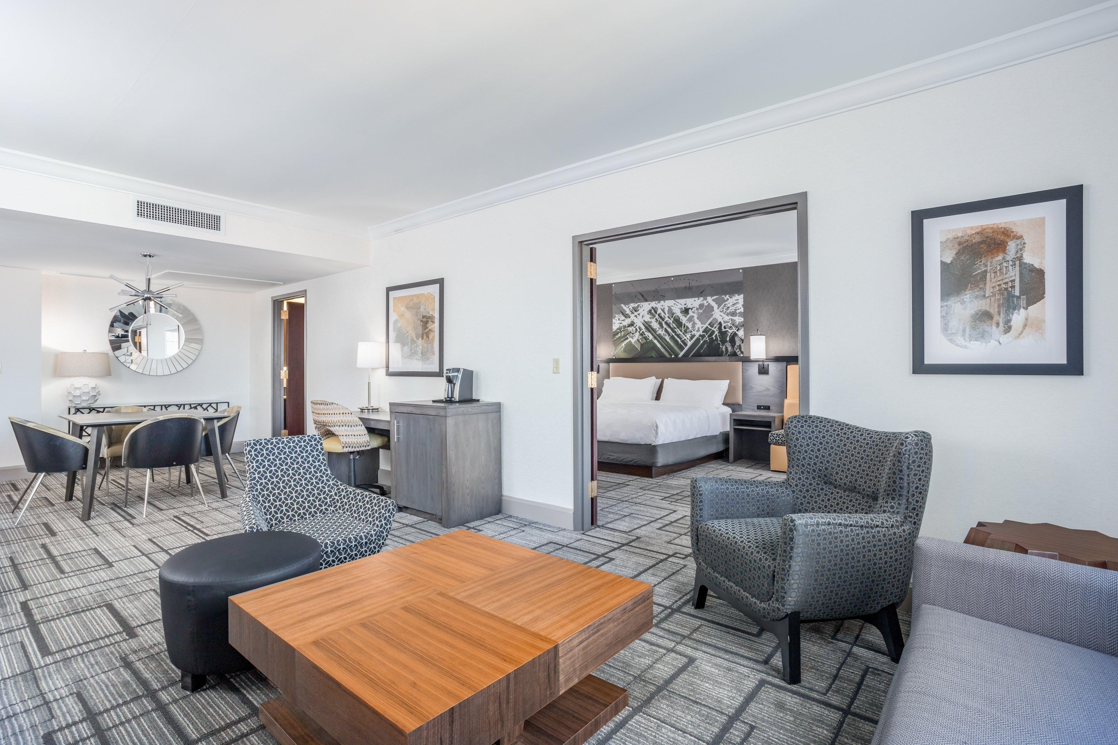 Holiday Inn Lafayette-City Centre By Ihg Exterior photo