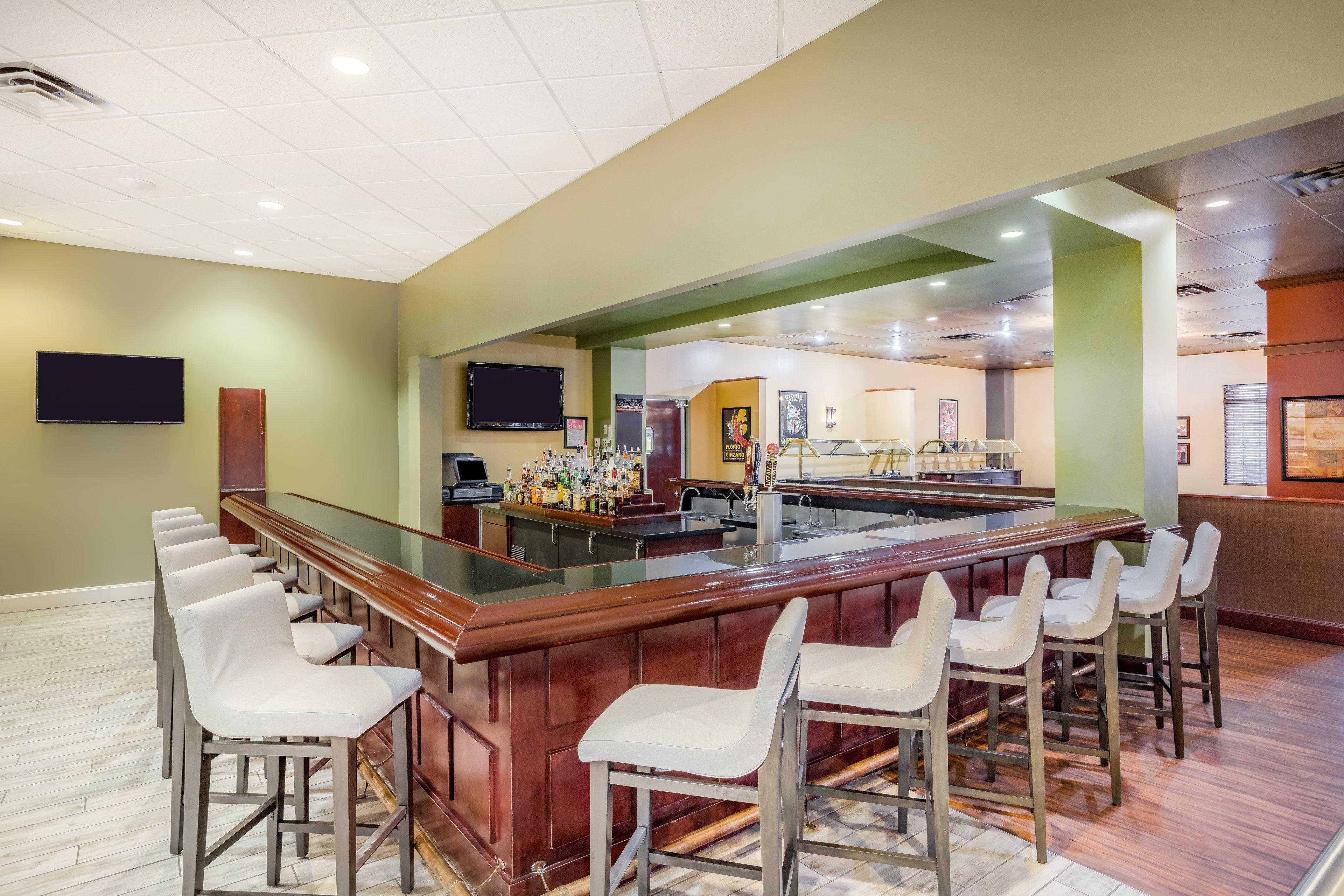 Holiday Inn Lafayette-City Centre By Ihg Exterior photo