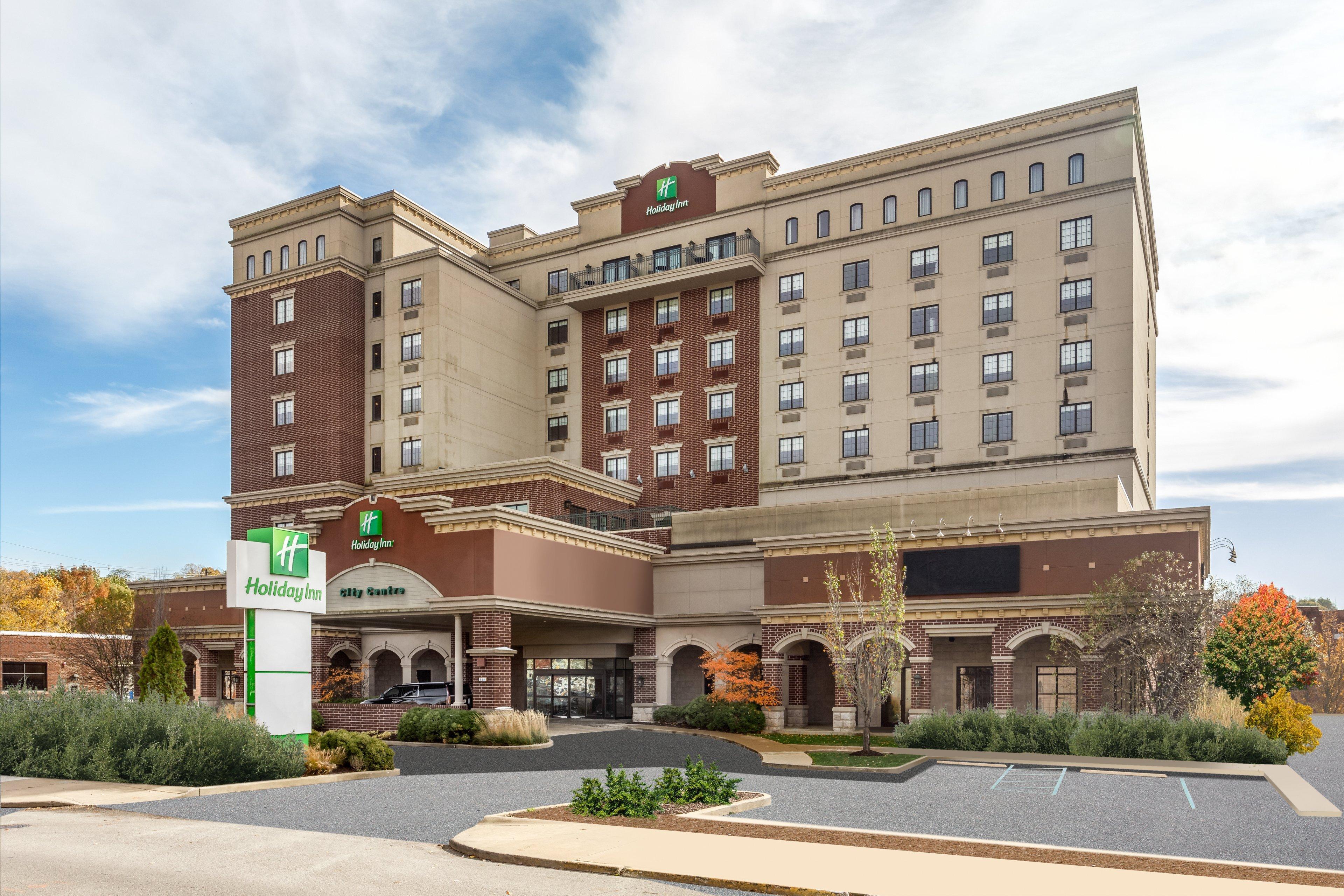 Holiday Inn Lafayette-City Centre By Ihg Exterior photo